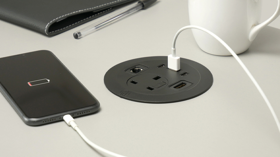 Solo Plus in-surface power supply with HDMI and RJ45 data transfer